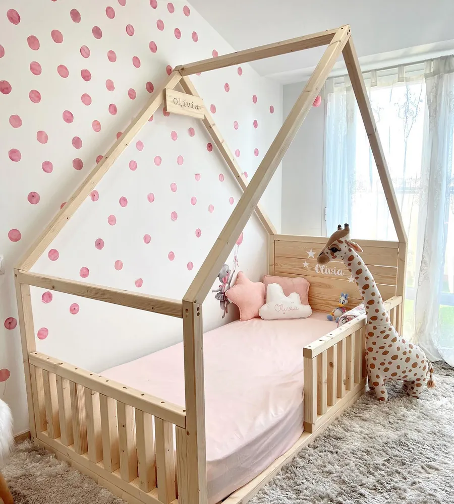 Cama Montessori de madera de Bonamint